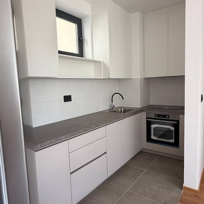 Rental of a brand-new 3-room apartment, 78 m², near the city center of Belgrade, Serbia
